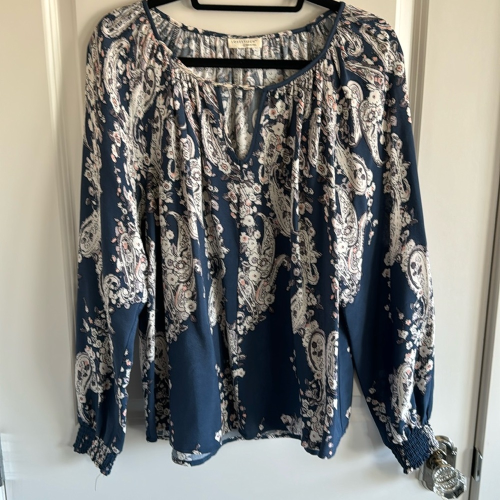 Lovestich blouse, size large. - Picture 1 of 6